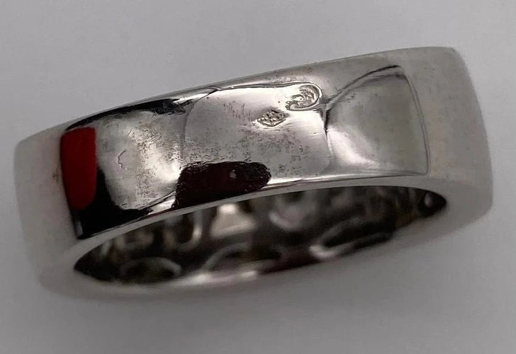 Bague 53 Demi-alliance - Bague en or gris à trois rangs de diamants 58 Facettes