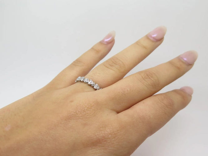 Bague 53 Alliance - Bague en or blanc 18 carats et diamants 58 Facettes