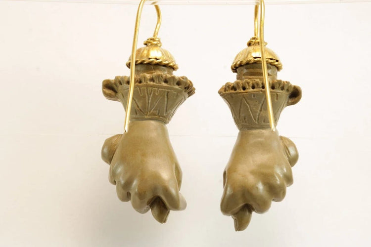 Boucles d'oreilles Boucles d’oreilles - Figa sculptées en lave en or 14 carats 58 Facettes 7458