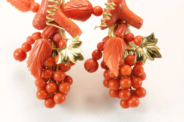 Boucles d'oreilles Boucles d’oreilles anciennes - Corail de Sicile en or 14K 58 Facettes 7630