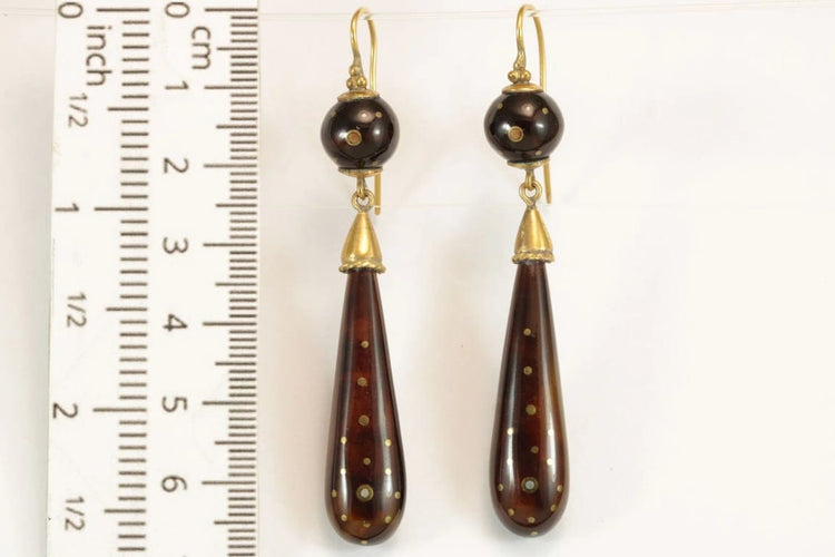 Boucles d'oreilles Boucles d’oreilles anciennes en or, piqué sur écaille de tortue 58 Facettes 7410