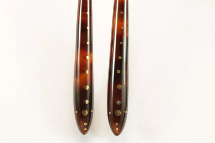 Boucles d'oreilles Boucles d’oreilles anciennes en écaille de tortue et or jaune 14 carats 58 Facettes 7678