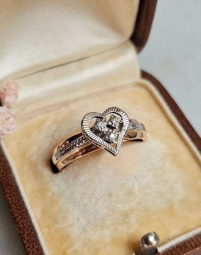 Bague 58.5 Bague cœur vintage en or rose 18 carats et diamants 58 Facettes 473