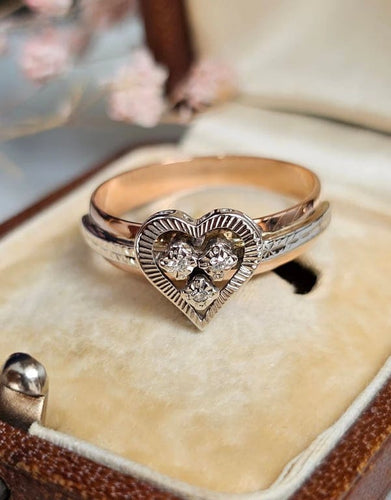 Bague 58.5 Bague cœur vintage en or rose 18 carats et diamants 58 Facettes 473