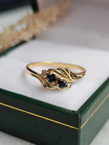 Bague 53 Bague Toi et Moi en or jaune 18 carats, saphirs et diamants 58 Facettes 663