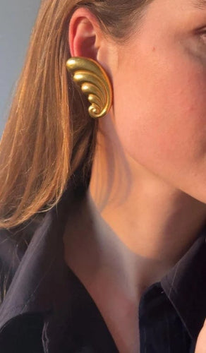 Boucles d'oreilles Lalaounis - Clips d’oreilles Coquillages en or jaune 18 carats 58 Facettes