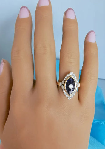 c1ec846f-665f-48c1-8a8d-51f4376f7200