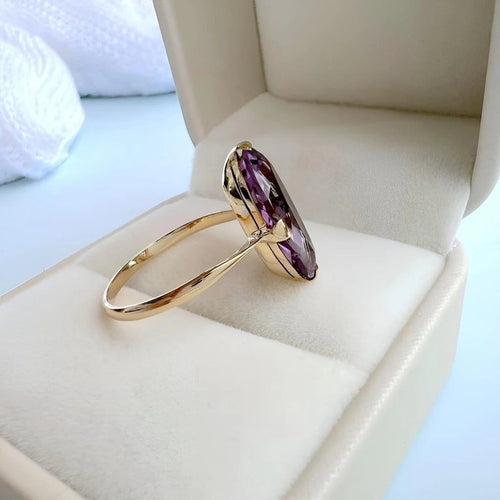Bague 59 Bague marquise en or jaune 18 carats avec améthyste ovale 58 Facettes 1752