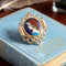 Pendentif R. Philippon - Pendentif-broche en or jaune 18K, émail de Limoges (1950-1960) 58 Facettes AA 1688