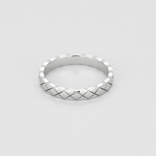 Bague 56 CHANEL - Bague Coco Crush mini modèle en Or blanc 18k 58 Facettes 58FC17-1