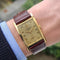 Montre Vacheron Constantin - Montre vintage 6957 Cintrée rectangulaire en or 18 carats 58 Facettes