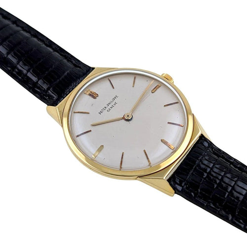 Montre Patek Philippe Calatrava - Montre Réf. 2568-3 en or jaune 18 carats 58 Facettes