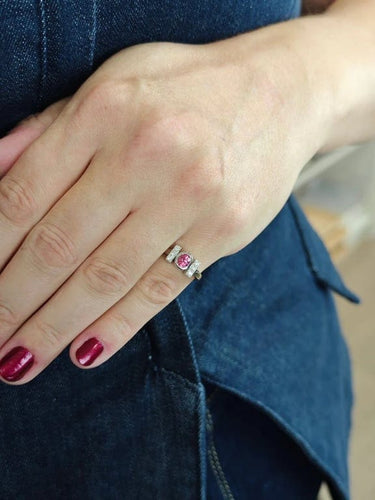 Bague 55 Bague en or blanc 18 carats avec saphir padparadscha et diamants 58 Facettes AO-0007