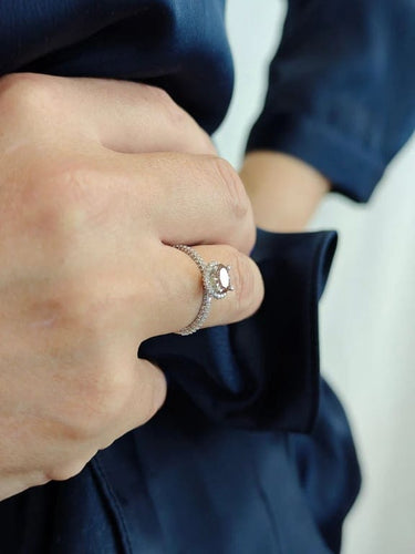 Bague 55 Bague en or blanc 18 carats avec diamant champagne et diamants 58 Facettes AO-0002