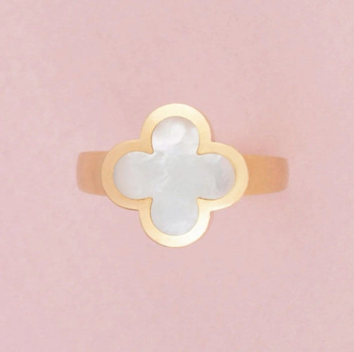 Bague 59 Van Cleef & Arpels Pure Alhambra - Bague en or jaune 18k et nacre blanche 58 Facettes