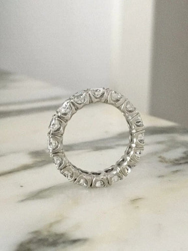 Bague 51 Alliance américaine - Bague en platine sertie de diamants 58 Facettes