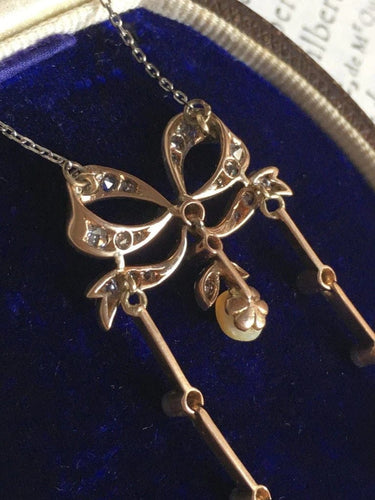 Collier Collier négligé Belle Époque en or jaune 18k, platine, diamants et perle 58 Facettes