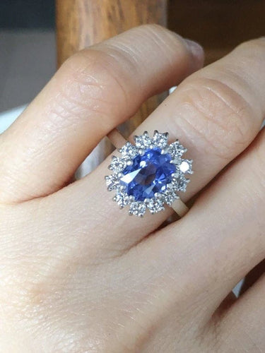Bague 58.5 Bague pompadour en or blanc 18 k et platine, saphir de Ceylan et diamants 58 Facettes