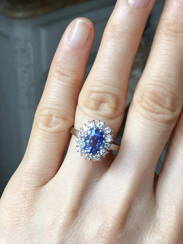 Bague 58.5 Bague pompadour en or blanc 18 k et platine, saphir de Ceylan et diamants 58 Facettes