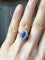 Bague 58.5 Bague pompadour en or blanc 18 k et platine, saphir de Ceylan et diamants 58 Facettes