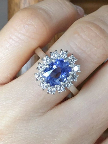 Bague 58.5 Bague pompadour en or blanc 18 k et platine, saphir de Ceylan et diamants 58 Facettes