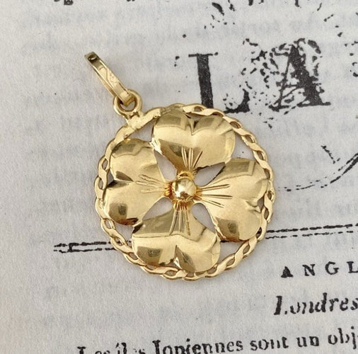 Pendentif Pendentif porte-bonheur trèfle à quatre feuilles en or jaune 18K 58 Facettes