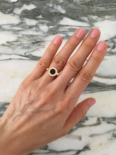 Bague 51 Bulgari - Bague BVLGARI BVLGARI en or rose 18k, nacre et onyx 58 Facettes