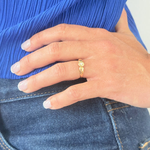 Bague 51 Bague solitaire n° 40 en or jaune 18 carats et diamant 58 Facettes INV040