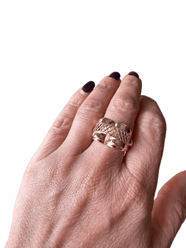 fc3a954a-d971-4c7e-63c2-15d70fd82b00