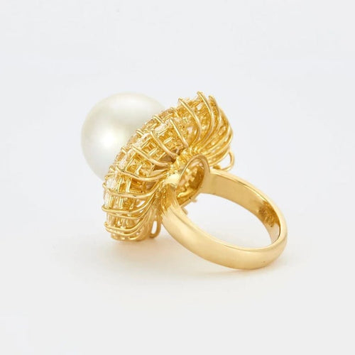 Bague 52 Carl Bucherer - Bague cocktail en or jaune avec perle des Mers du Sud et diamants 58 Facettes