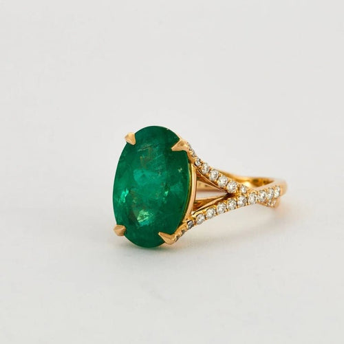 Bague 54 Bague émeraude et diamants en or jaune 18K 8,5 ct 58 Facettes