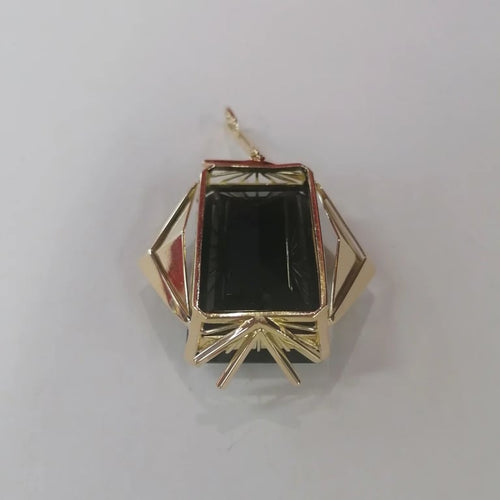 c7e56f0d-ba79-481e-faff-4dca8e733300