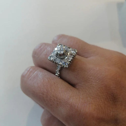 Bague 57 Bague rétro en or gris 750 sertie de diamants 58 Facettes