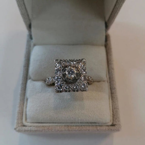 Bague 57 Bague rétro en or gris 750 sertie de diamants 58 Facettes