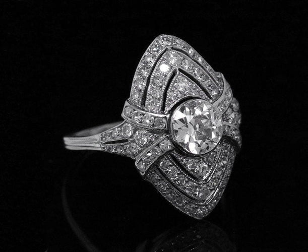 Bague 59 Art déco - Bague marquise en platine et diamants 58 Facettes