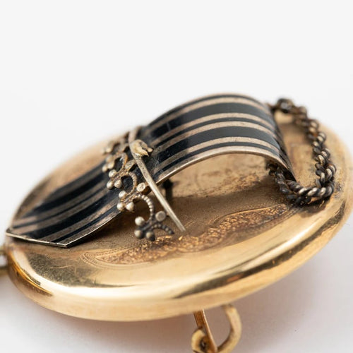 d7bc1cb6-32d3-45d3-60da-b87ca561a600