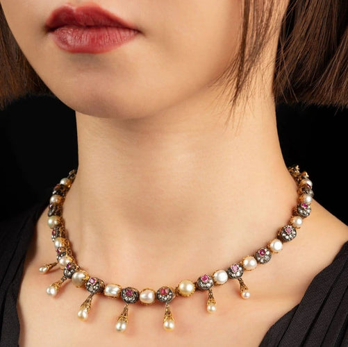 Collier Collier rivière à pampilles en or et argent, diamants, rubis et perles fines 58 Facettes A3148