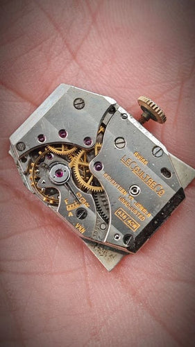 Montre Jaeger-LeCoultre Aristocrat « Sauterelle » - Montre homme plaquée or 10 carats 58 Facettes