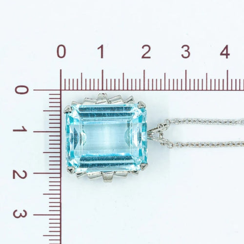 34f1c04b-e255-4df4-579b-1bd1125c3900