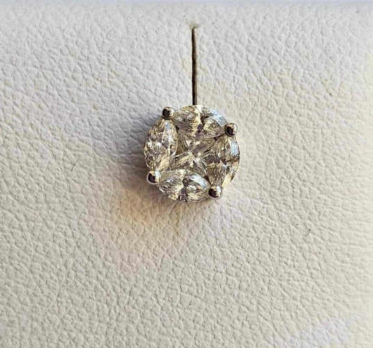 Boucles d'oreilles Hulchi Belluni - Boucles d’oreilles en or blanc 18 ct et diamants 58 Facettes 94401b08-WW