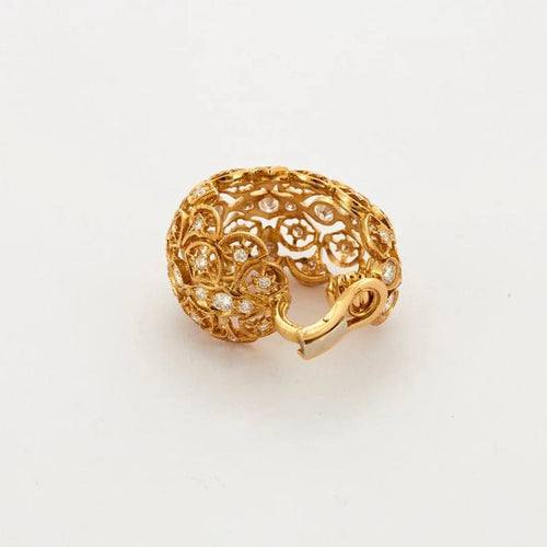 Boucles d'oreilles Boucles d’oreilles clips dentelle en or jaune 18 K et diamants 58 Facettes