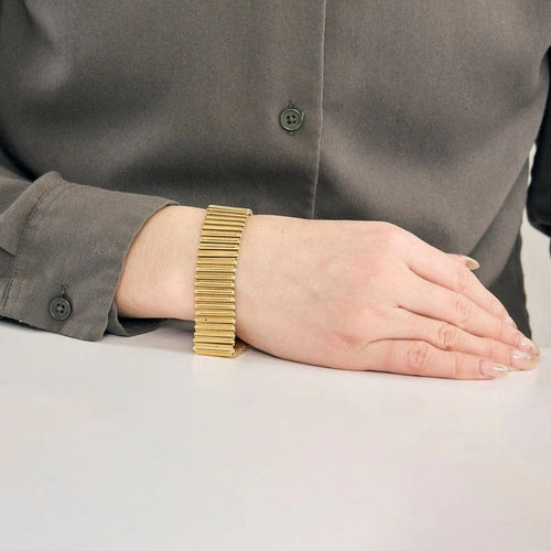 Bracelet Bracelet articulé en or jaune 18K (750) 58 Facettes LF23