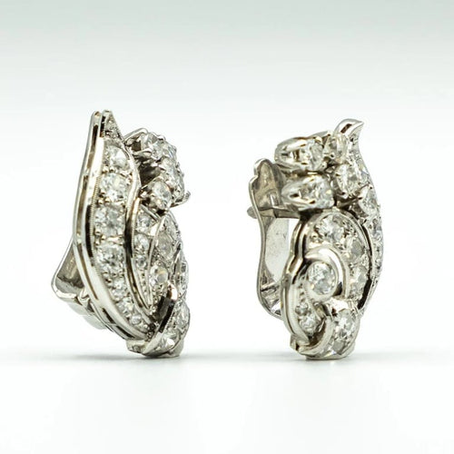Boucles d'oreilles Boucles d’oreilles en platine serties de diamants taille ancienne 58 Facettes A880002