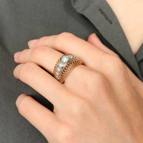 Bague 54 Bague ajourée bicolore en or jaune 18 ct et platine, diamants 58 Facettes 1
