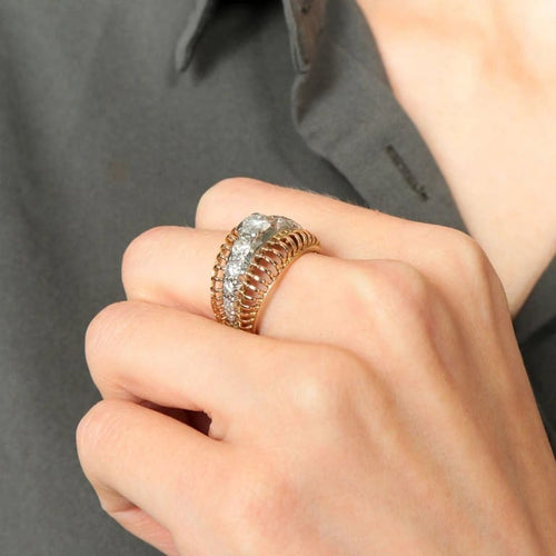 Bague 54 Bague ajourée bicolore en or jaune 18 ct et platine, diamants 58 Facettes 1