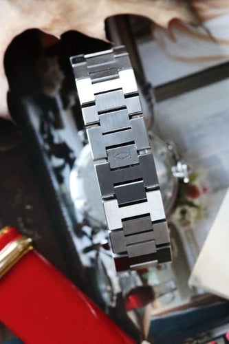 Montre Cartier - Montre Pasha “10 Ans” édition Manufacture 58 Facettes