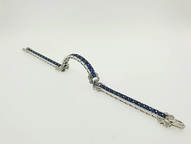 Bracelet Bracelet en or jaune 18 carats avec saphirs et diamants 58 Facettes
