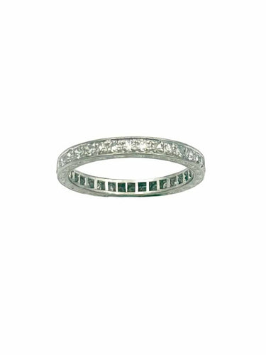 Bague 59 Alliance en or blanc et diamants 0,60 ct 58 Facettes