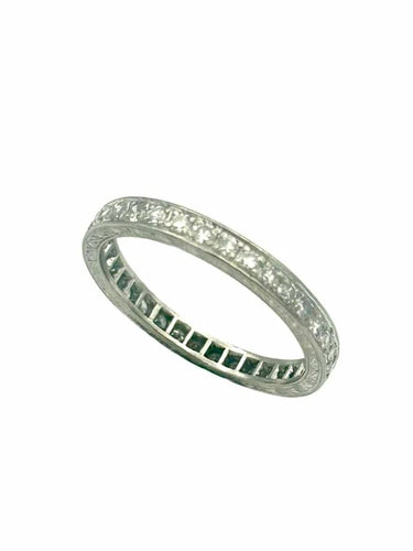 Bague 59 Alliance en or blanc et diamants 0,60 ct 58 Facettes