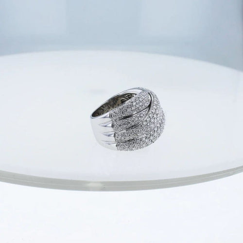 Bague 63 Bague en or blanc 18 carats et diamants 4,90 ct 58 Facettes 001.41527